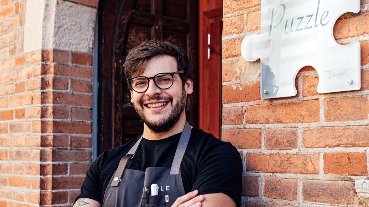 一位伟大的年轻厨师在维罗纳大教堂广场开设了一家新餐厅